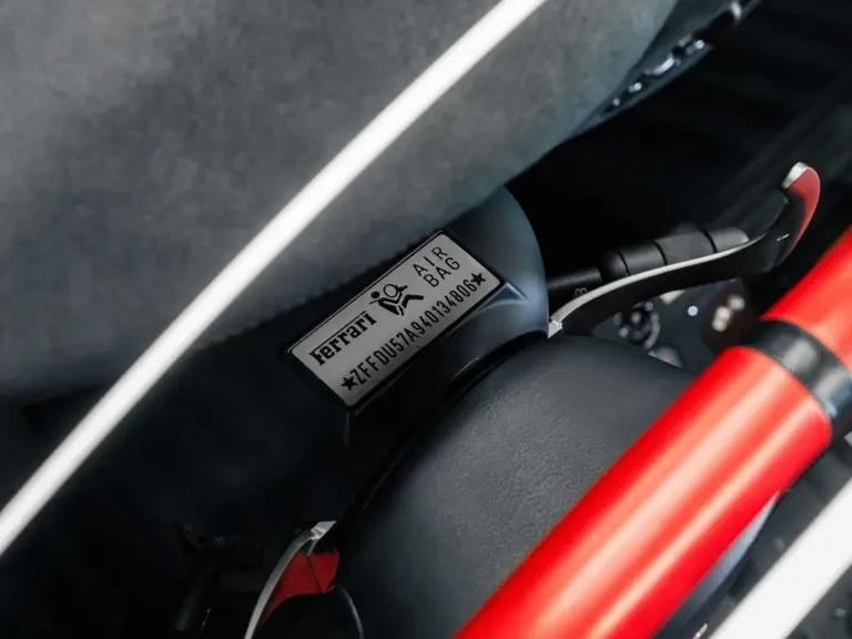 2004 Ferrari 360 Challenge Stradale - Image 25 of 31