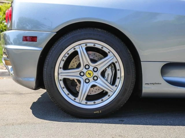 2004 Ferrari 360 Spider - Image 20 of 31