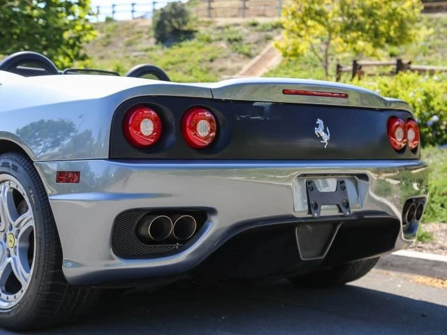 2004 Ferrari 360 Spider - Image 8 of 31