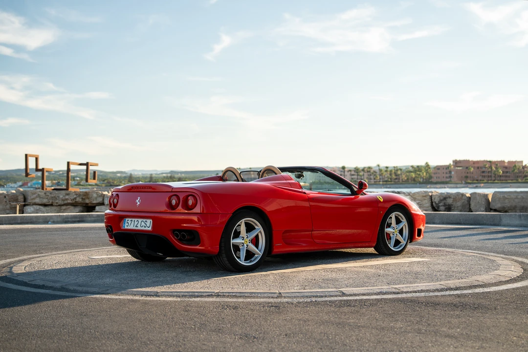 2004 Ferrari 360 Spider - Image 5 of 31