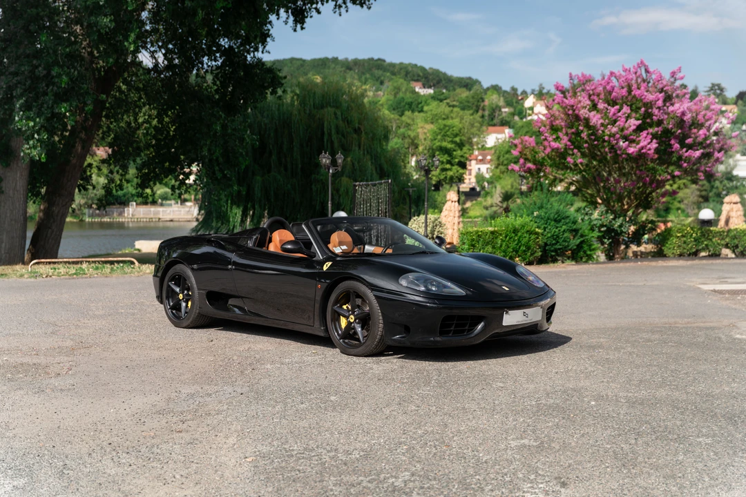 2004 Ferrari 360 Spider - Image 2 of 31