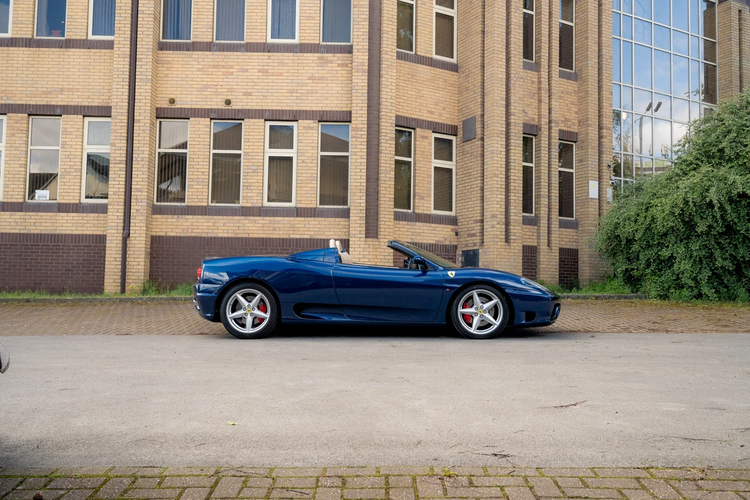 2005 Ferrari 360 Spider - Image 20 of 31