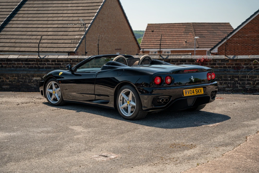 2004 Ferrari 360 Spider - Image 8 of 31