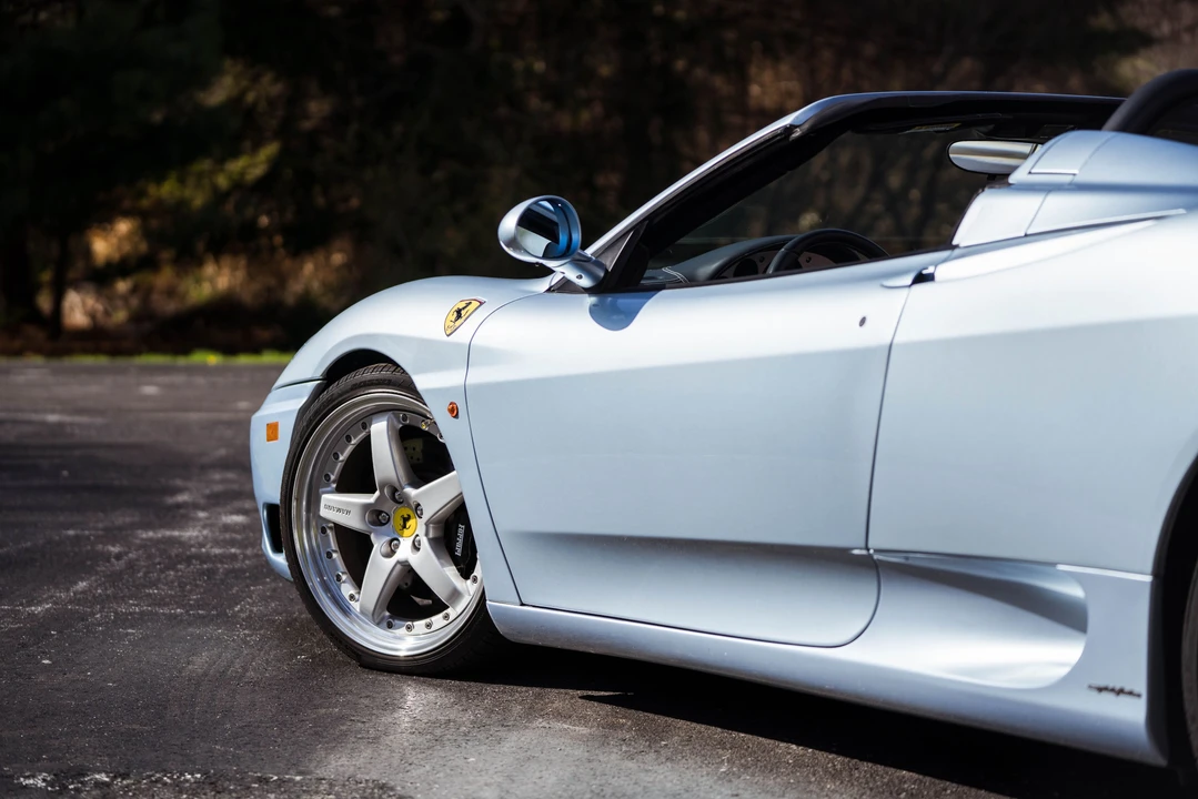 2004 Ferrari 360 Spider - Image 2 of 31