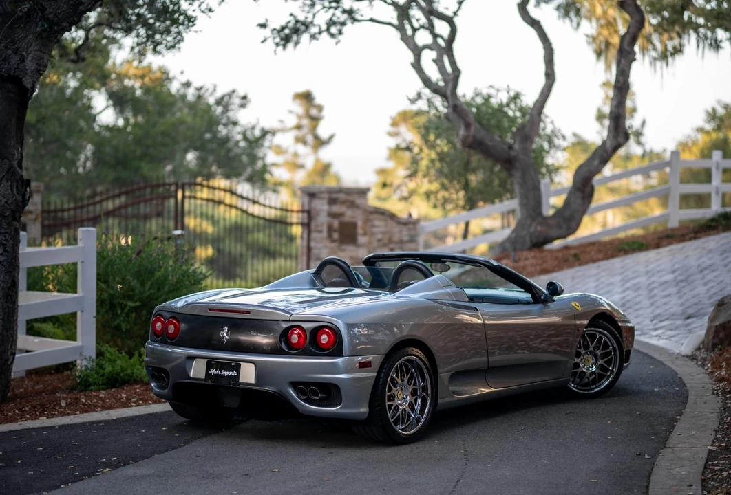 2004 Ferrari 360 Spider - Image 9 of 31