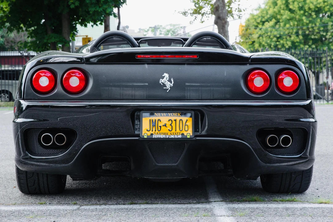 2004 Ferrari 360 Spider - Image 5 of 31