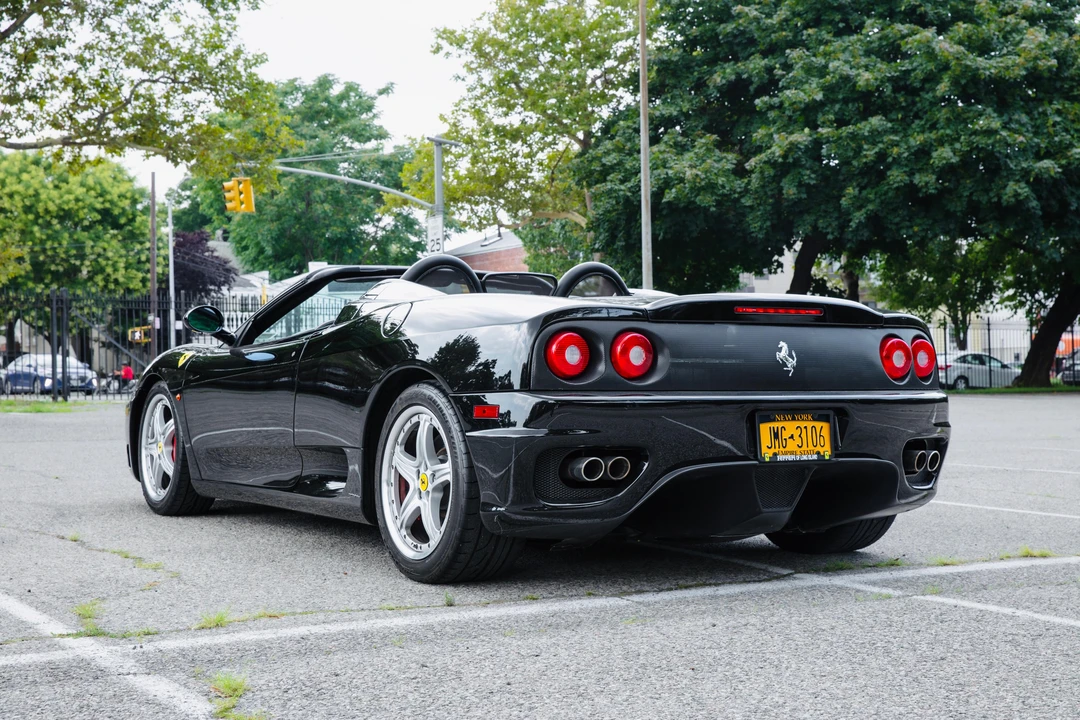 2004 Ferrari 360 Spider - Image 8 of 31