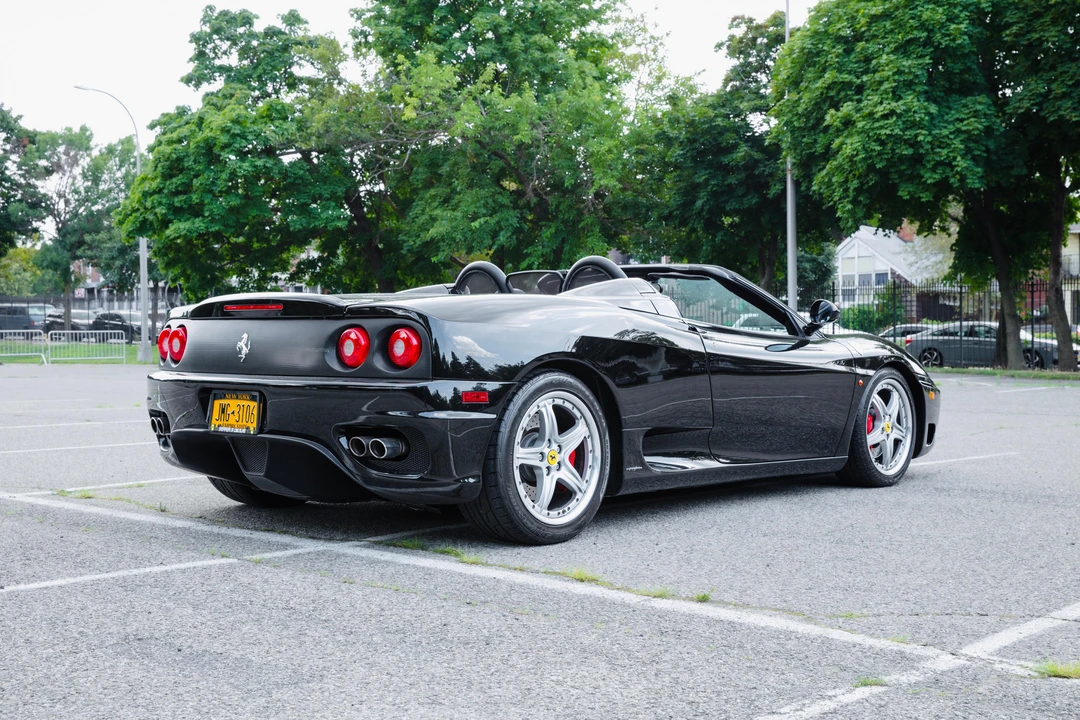 2004 Ferrari 360 Spider - Image 9 of 31