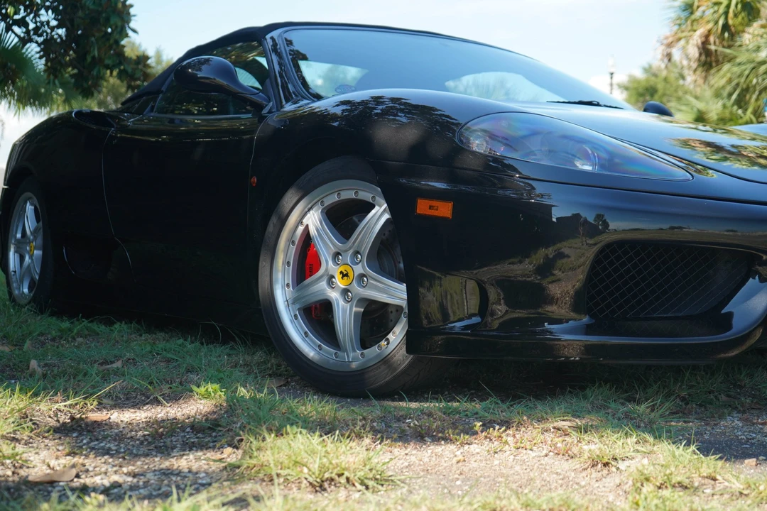 2004 Ferrari 360 Spider - Image 25 of 31