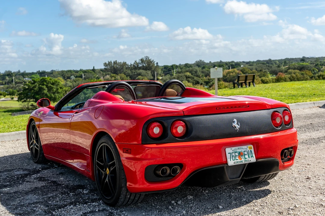 2004 Ferrari 360 Spider - Image 12 of 31