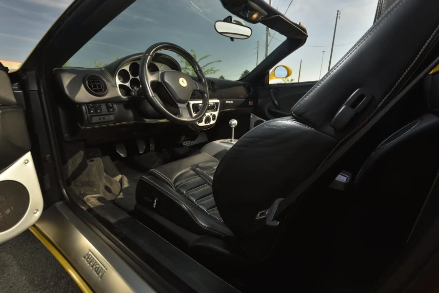 2004 Ferrari 360 Spider - Image 27 of 31