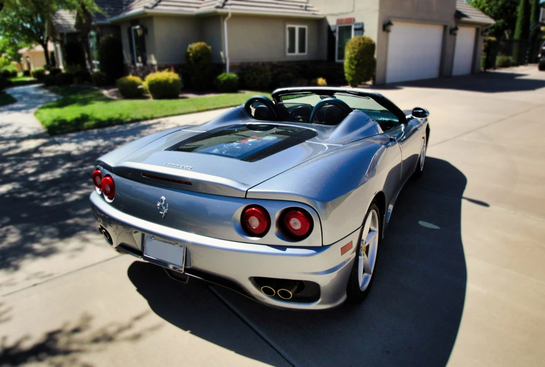 2004 Ferrari 360 Spider - Image 16 of 31