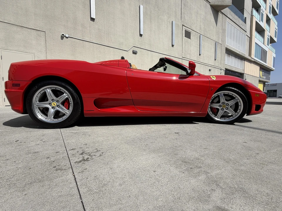 2004 Ferrari 360 Spider - Image 25 of 31