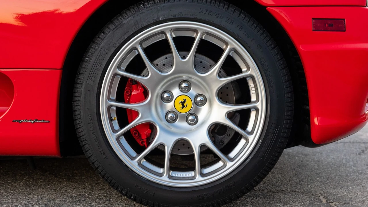 2004 Ferrari 360 Spider - Image 21 of 31