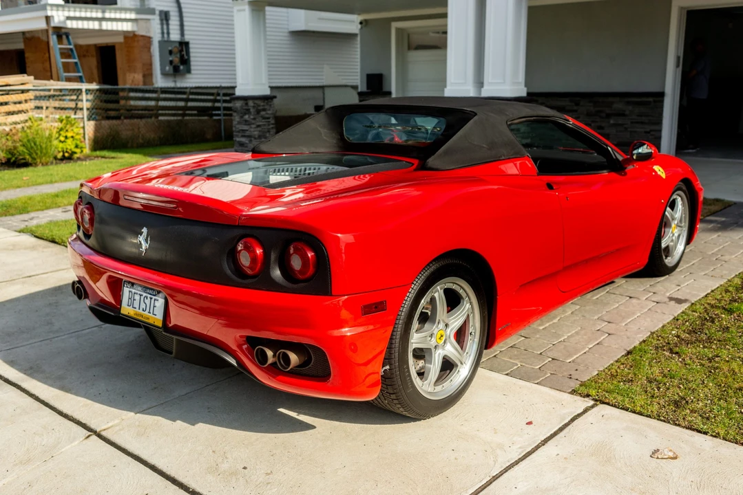 2004 Ferrari 360 Spider - Image 11 of 31
