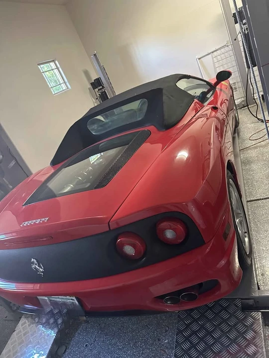 2004 Ferrari 360 Spider - Image 13 of 14