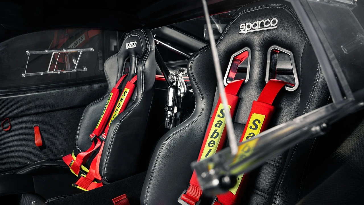 2004 Ferrari 575M Maranello - Image 12 of 31