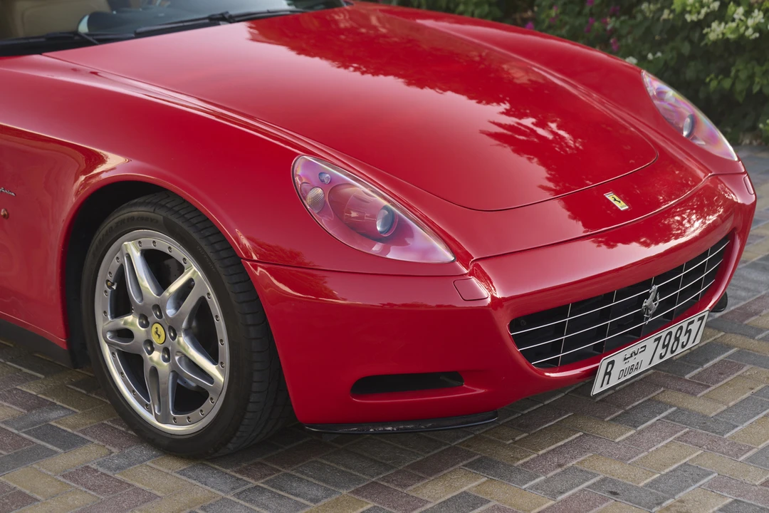 2004 Ferrari 612 - Image 19 of 31