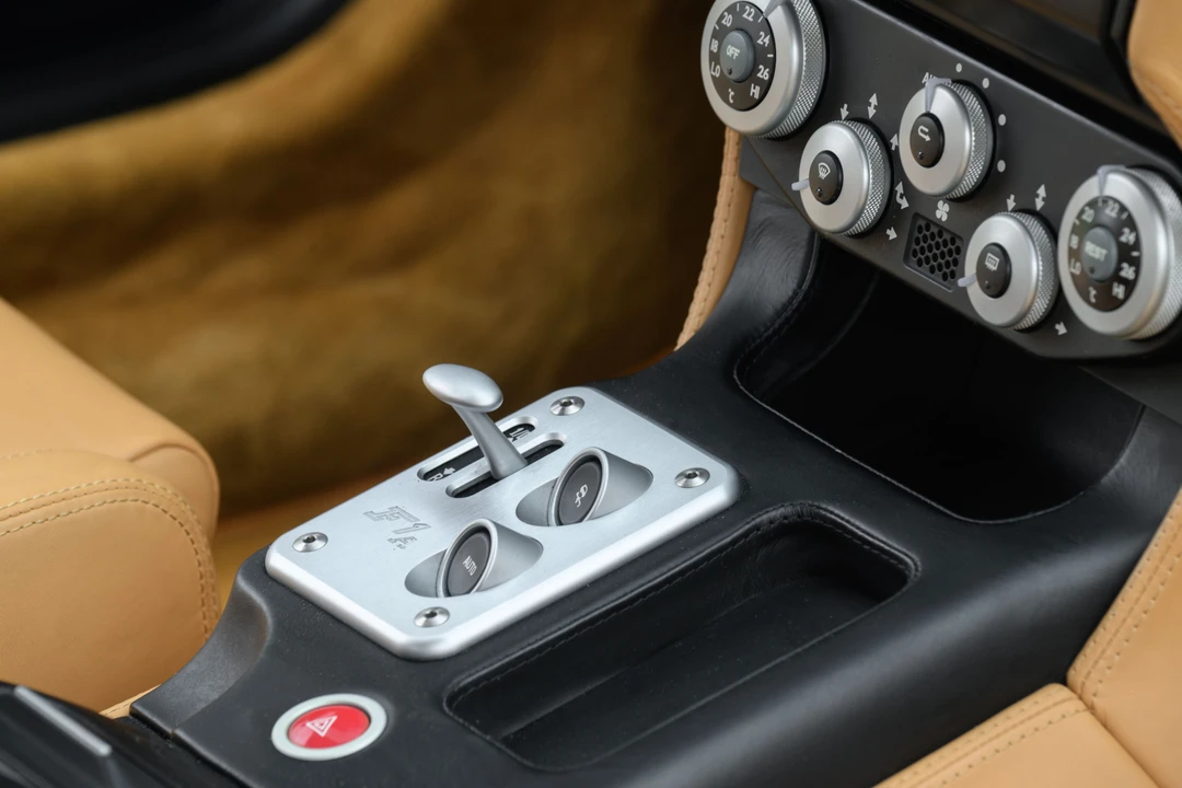 2004 Ferrari 612 - Image 29 of 31