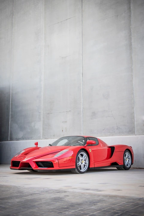 2004 Ferrari Enzo - Image 24 of 31