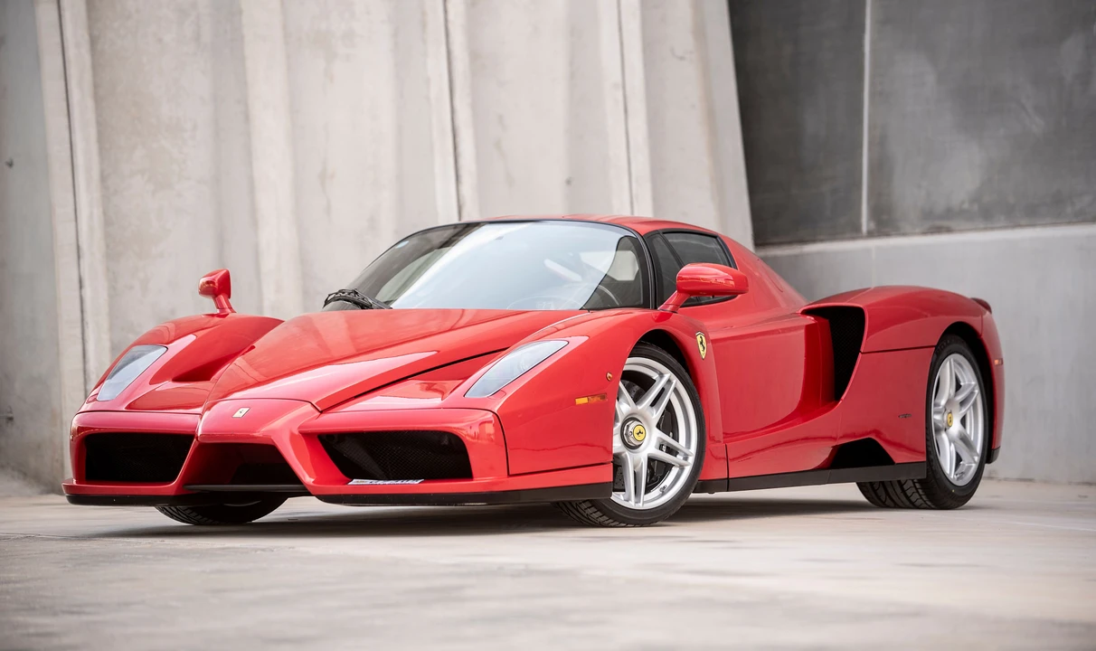 2004 Ferrari Enzo - Image 5 of 31