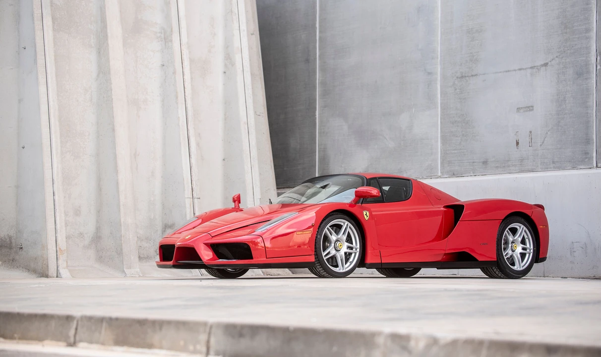 2004 Ferrari Enzo - Image 3 of 31