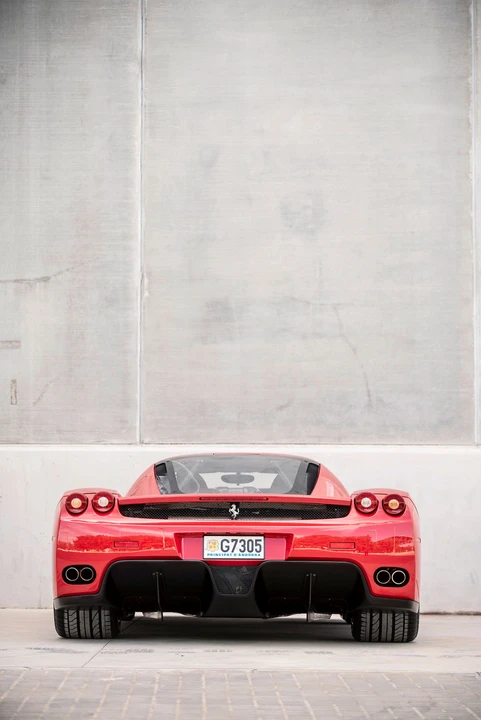 2004 Ferrari Enzo - Image 26 of 31