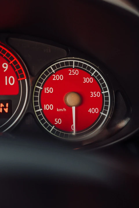 2004 Ferrari Enzo - Image 17 of 31