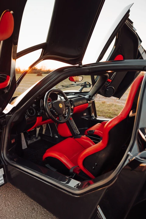 2004 Ferrari Enzo - Image 6 of 31