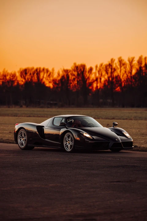 2004 Ferrari Enzo - Image 27 of 31