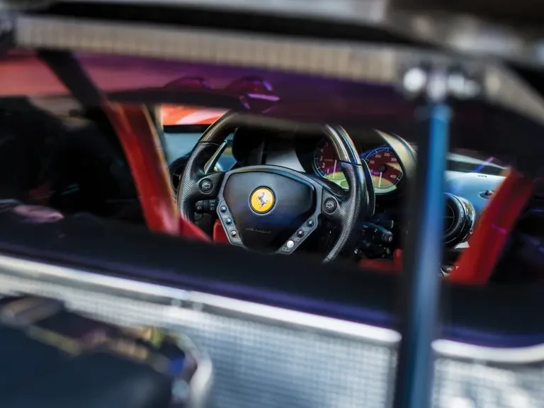 2004 Ferrari Enzo - Image 19 of 31
