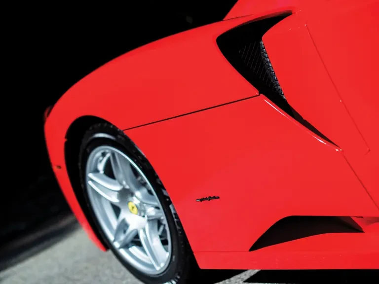 2004 Ferrari Enzo - Image 9 of 31