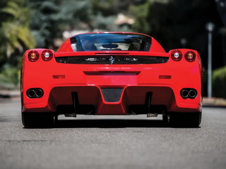 2004 Ferrari Enzo - Image 12 of 31
