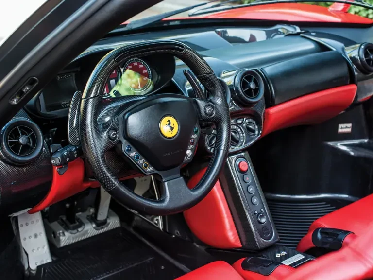 2004 Ferrari Enzo - Image 5 of 31
