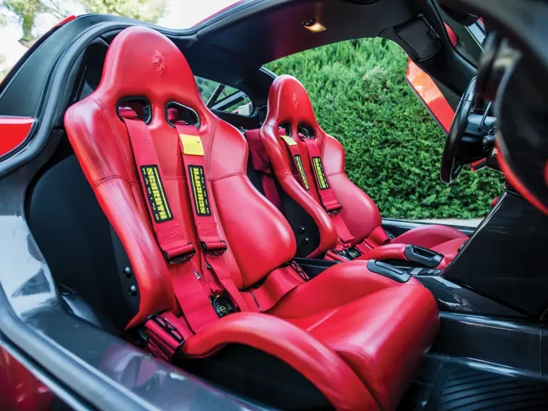 2004 Ferrari Enzo - Image 18 of 31