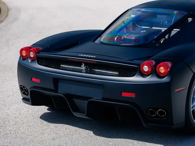 2004 Ferrari Enzo - Image 19 of 31