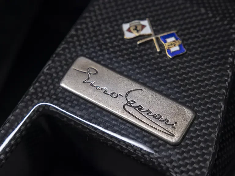 2004 Ferrari Enzo - Image 16 of 31
