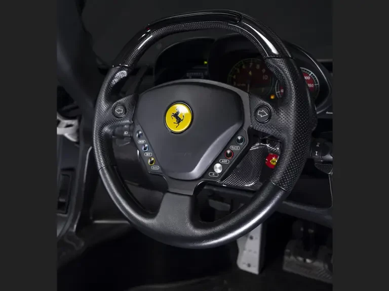 2004 Ferrari Enzo - Image 12 of 31