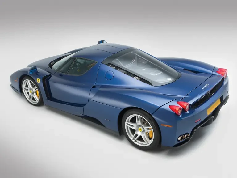 2004 Ferrari Enzo - Image 19 of 20