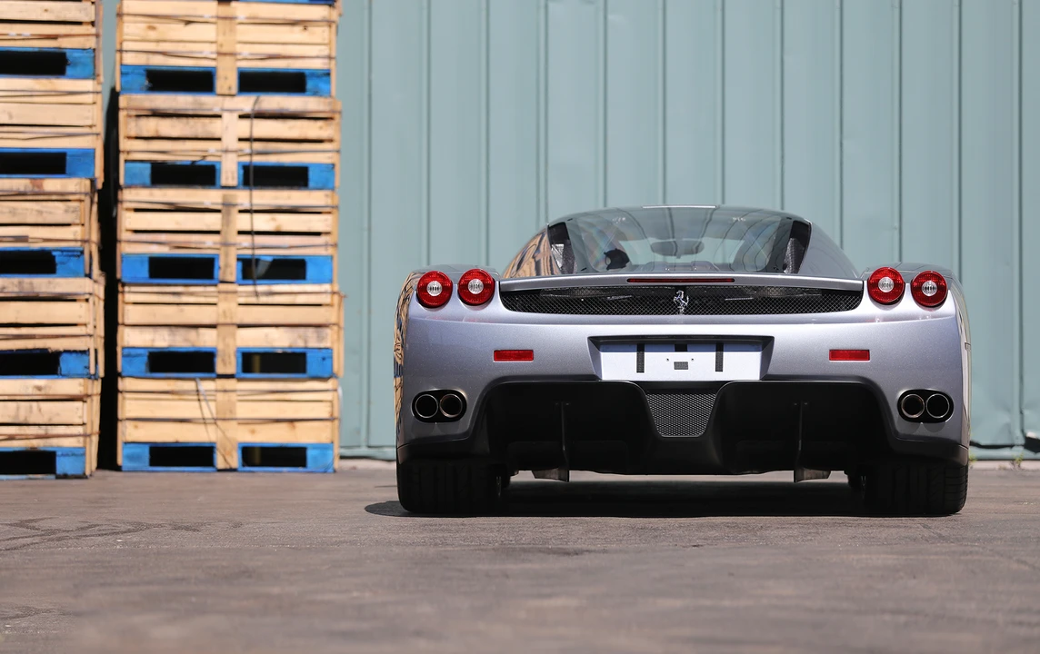 2004 Ferrari Enzo - Image 5 of 31