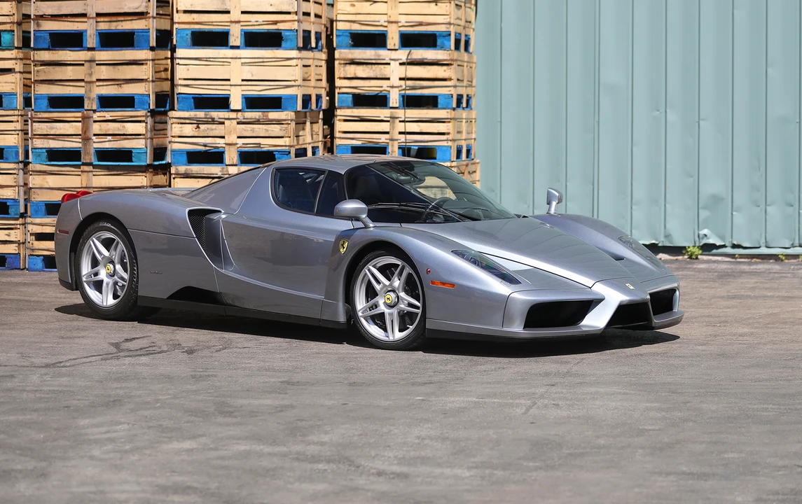 2004 Ferrari Enzo - Image 9 of 31