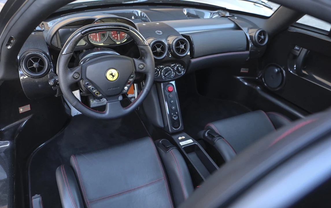 2004 Ferrari Enzo - Image 26 of 31