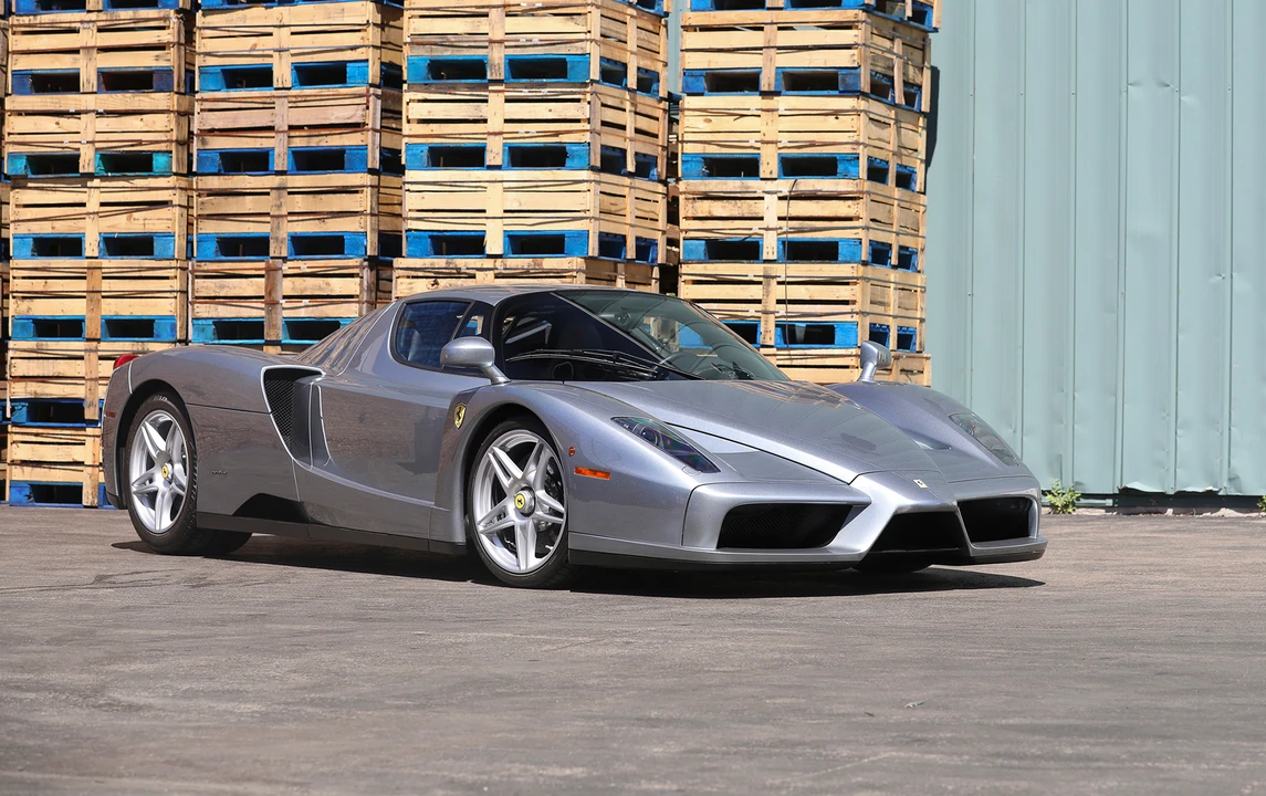 2004 Ferrari Enzo - Image 12 of 31