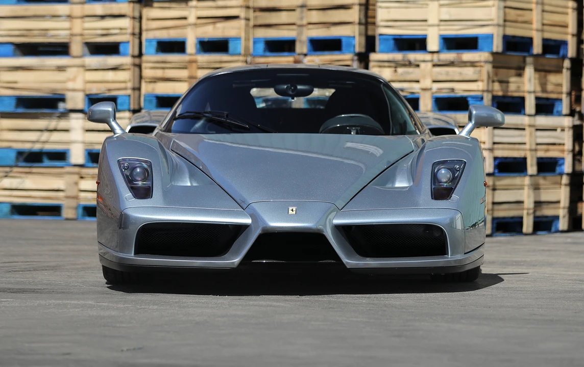 2004 Ferrari Enzo - Image 13 of 31
