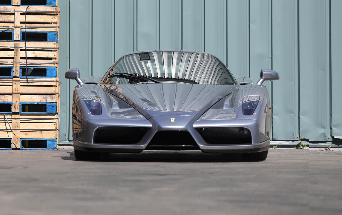 2004 Ferrari Enzo - Image 14 of 31