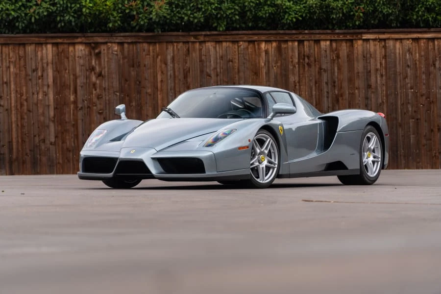2004 Ferrari Enzo - Image 14 of 31