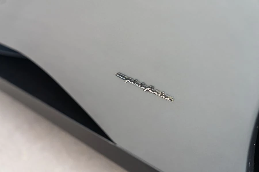 2004 Ferrari Enzo - Image 22 of 31