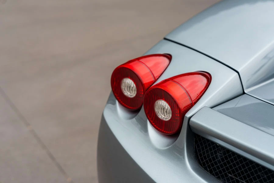 2004 Ferrari Enzo - Image 30 of 31