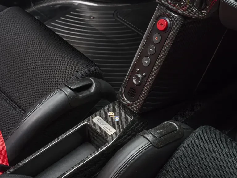 2004 Ferrari Enzo - Image 16 of 31
