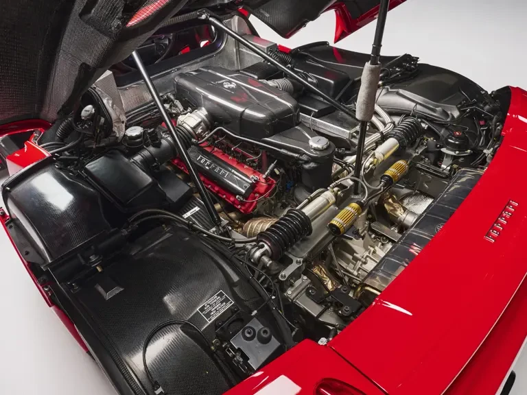 2004 Ferrari Enzo - Image 4 of 31